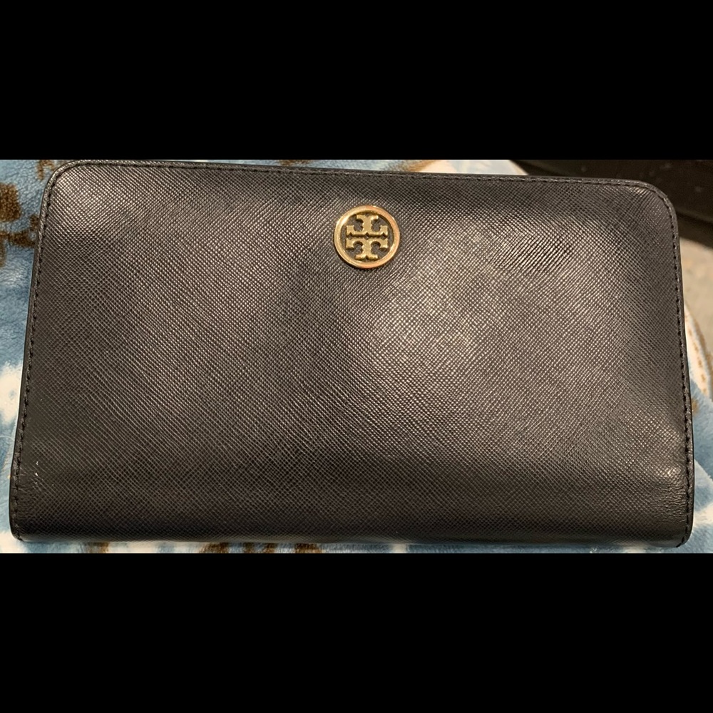 Tory Burch wallet